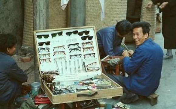 怎么選老花鏡 怎么選老花鏡