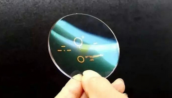 美麗島：扔掉單焦換戴多焦鏡，在國(guó)內(nèi)掀起了一場(chǎng)“換戴”革命。