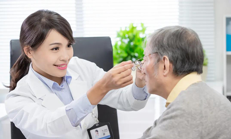 1021-4.jpg 1021-4.jpg